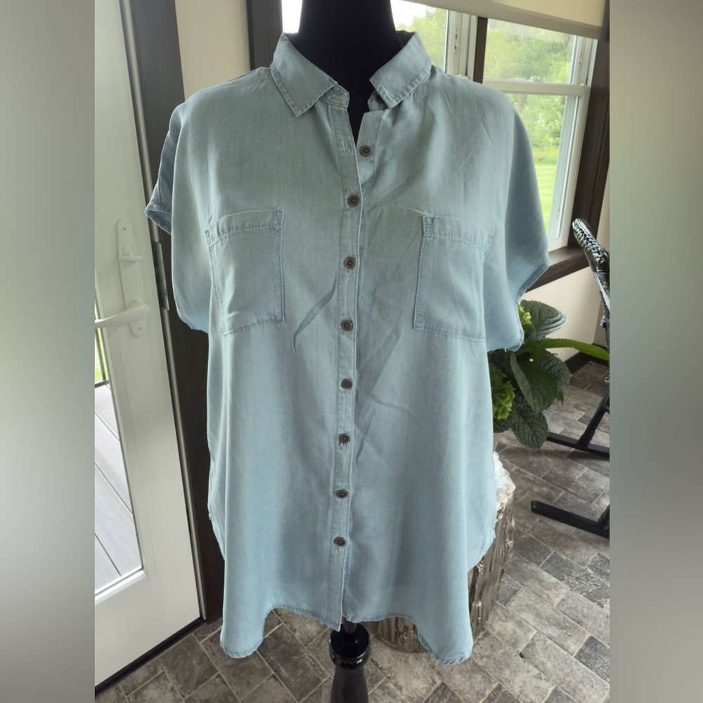 Torrid Soft Blue Chambray Button-Down Shirt